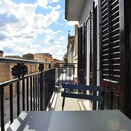 Guest house Casa Tresca - *